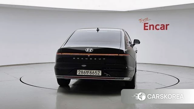 Hyundai Grandeur (GN7) id 4308333 из Кореи 14