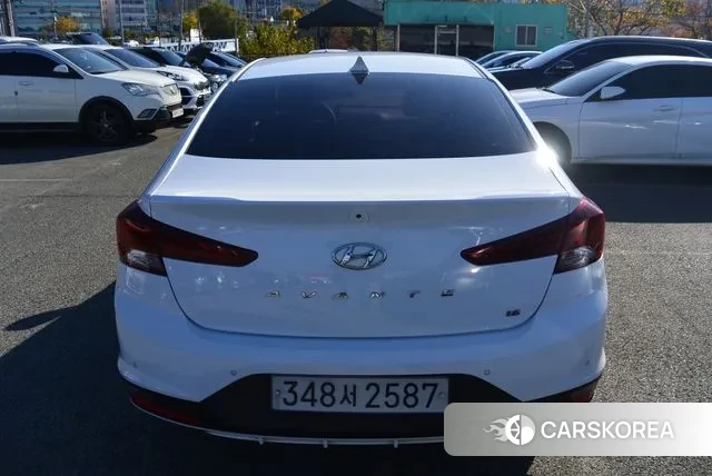 Hyundai The New Avante AD id 3423174 из Кореи 10
