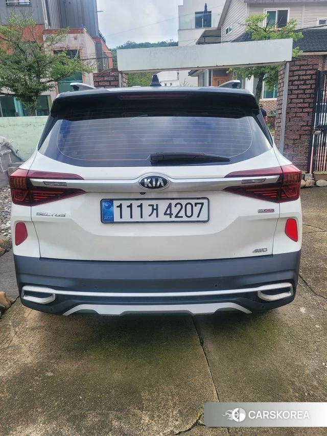 Kia Seltos 2019 Белый из Кореи, фото 4