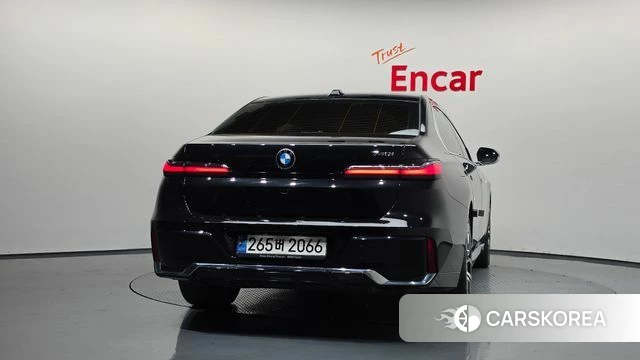 BMW 7 Series (G70) id 4834831 из Кореи 14