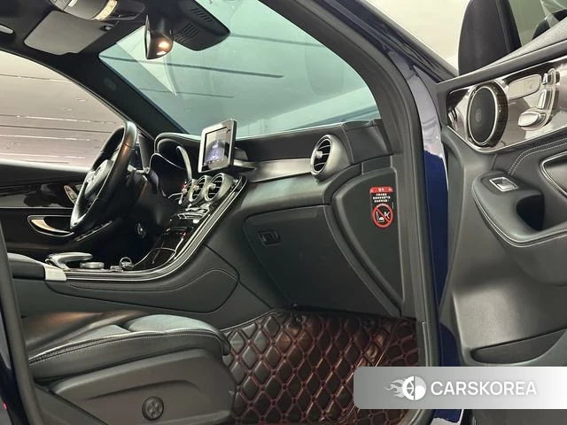Mercedes-Benz GLC 2018 Синий из Китая, фото 6