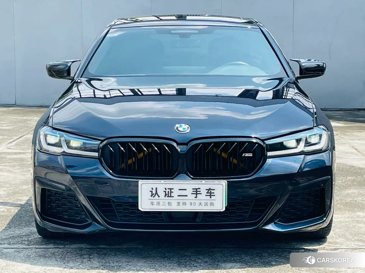 BMW 5 series PHEV id 4504985 из Китая 28