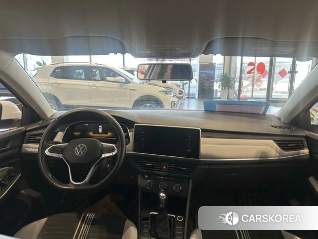 Volkswagen Bora 2024 Белый из Китая, фото 6