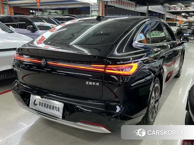 Baojun Enjoy PHEV id 4207489 из Китая 12