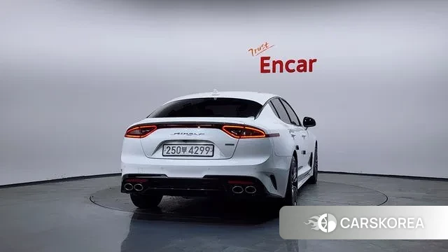 Kia Stinger id 3608309 из Кореи 14