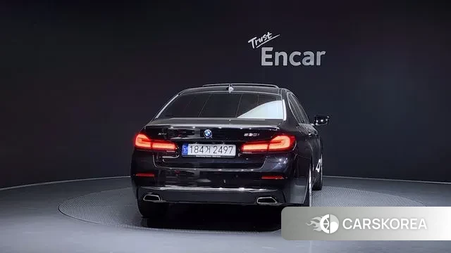 BMW 5 Series (G30) id 3462468 из Кореи 14