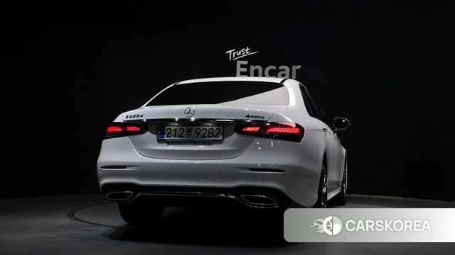 Mercedes-Benz E-Class W213 id 3858796 из Кореи 14