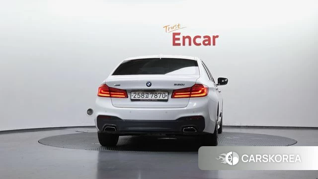 BMW 5 Series (G30) id 4286348 из Кореи 26