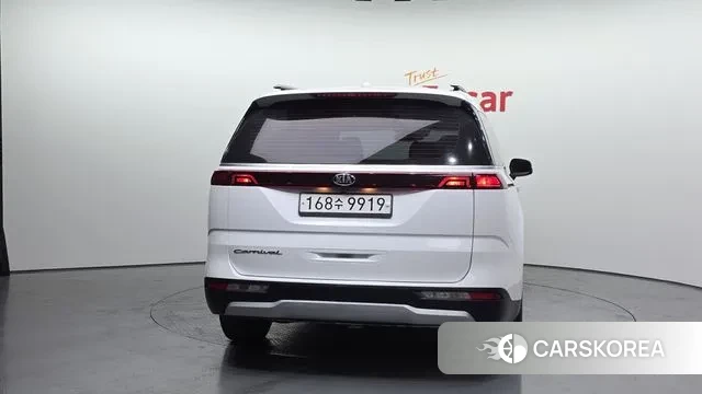 Kia Carnival 4th generation id 3681700 из Кореи 14