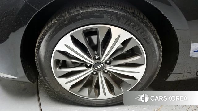 Kia K8 id 3892116 из Кореи 14