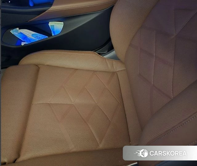 BMW i5 (G60) 2024 Черный из Кореи, фото 4