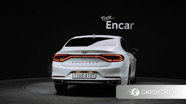 Hyundai Grandeur IG id 4424699 из Кореи 14