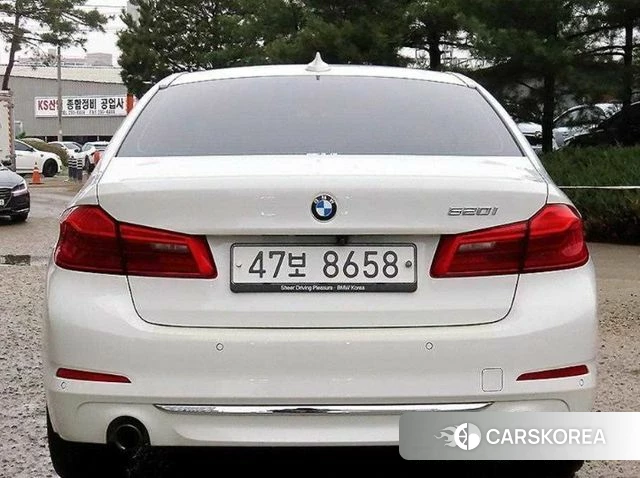 BMW 5 Series (G30) id 4285841 из Кореи 14