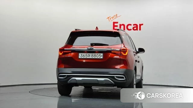 Kia Seltos id 4849609 из Кореи 24