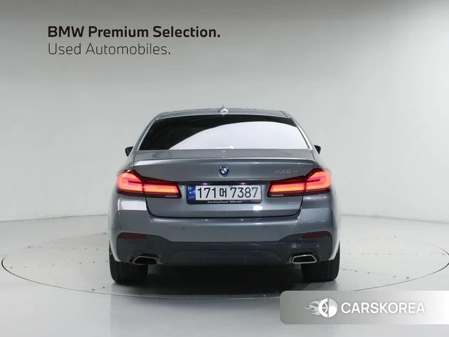 BMW 5 Series (G30) 2023 Серый из Кореи, фото 4