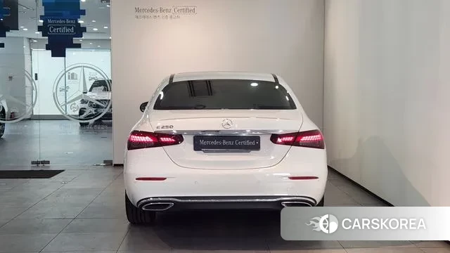 Mercedes-Benz E-Class W213 id 3645269 из Кореи 13