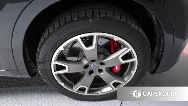 Maserati Levante id 3583021 из Кореи 14