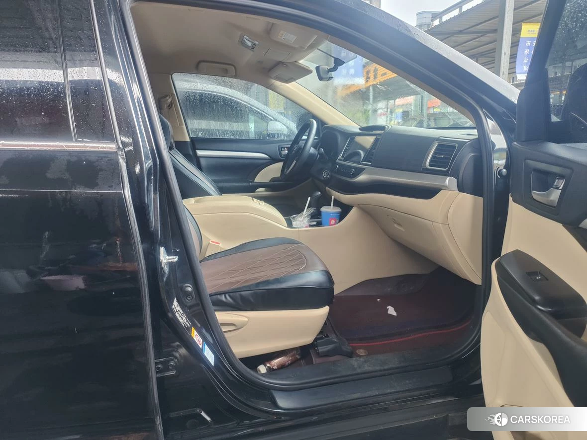 Toyota Highlander 2021 Черный из Китая, фото 4