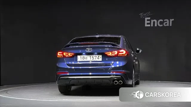 Hyundai Avante AD id 3009269 из Кореи 14