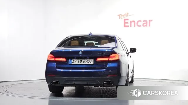 BMW 5 Series (G30) id 3367776 из Кореи 14