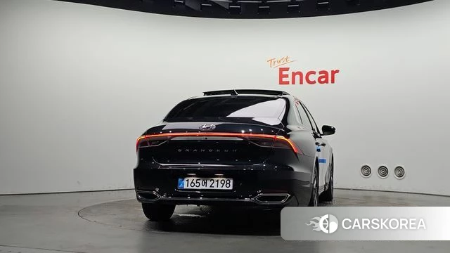 Hyundai The New Grandeur IG Hybrid id 4708295 из Кореи 14