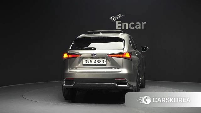 Lexus NX300h id 3936860 из Кореи 14