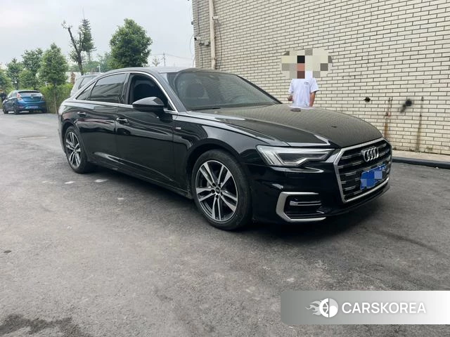 Audi A6L 2023 Черный из Китая, фото 4
