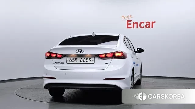 Hyundai Avante AD id 2971588 из Кореи 14