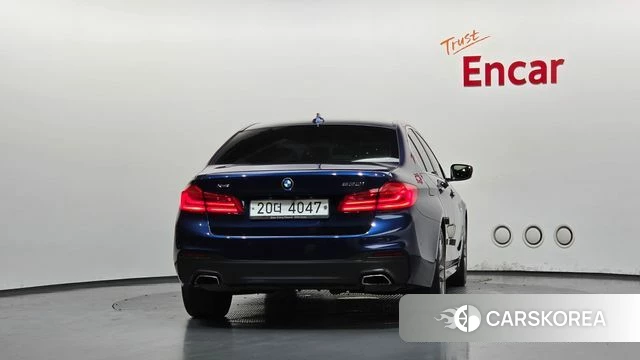 BMW 5 Series (G30) id 4895637 из Кореи 29
