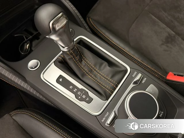 Audi Q2L e-tron id 4259502 из Китая 19