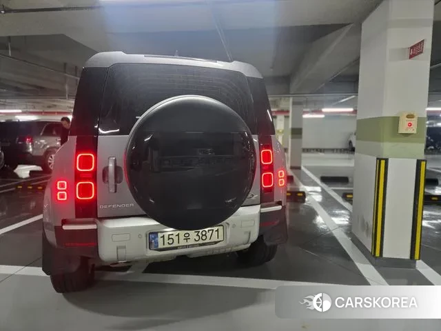 Land Rover Defender (L663) 2022 Серый из Кореи, фото 5