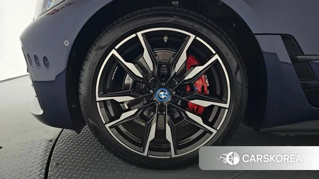 BMW i4 id 4534827 из Кореи 34