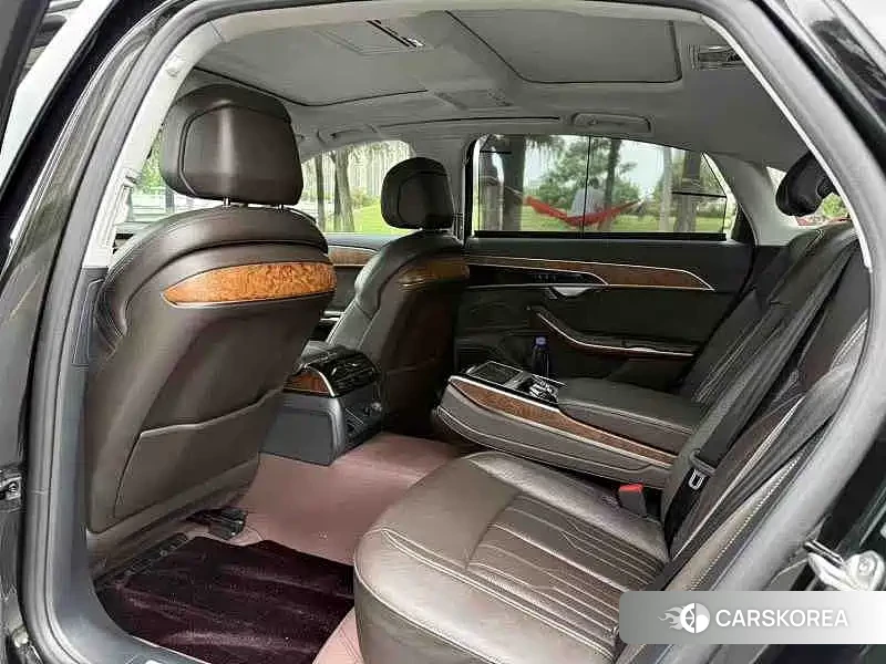Audi A8 2019 Черный из Китая, фото 4