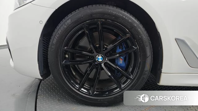 BMW 5 Series (G30) id 4713463 из Кореи 31