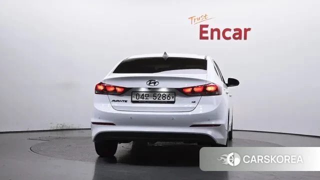 Hyundai Avante AD id 3568615 из Кореи 14