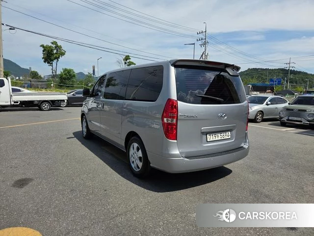 Hyundai The New Grand Starex id 4446546 из Кореи 14