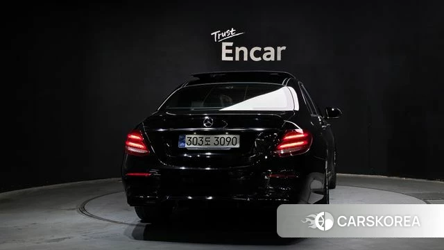 Mercedes-Benz E-Class W213 id 4384335 из Кореи 24