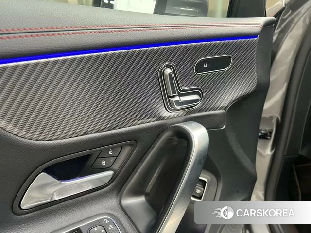 Mercedes-Benz Class A id 3920236 из Китая 9