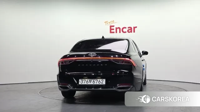 Hyundai The New Grandeur IG Hybrid id 3681884 из Кореи 14