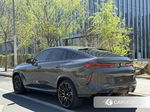 BMW X6 M id 3920714 из Китая 16