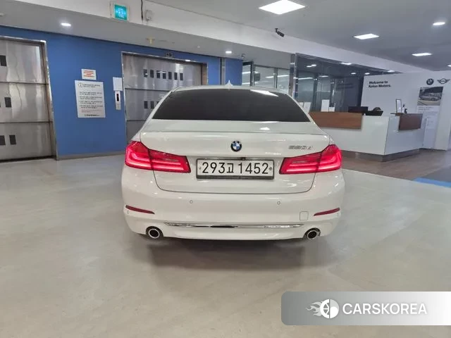 BMW 5 Series (G30) id 3018511 из Кореи 14