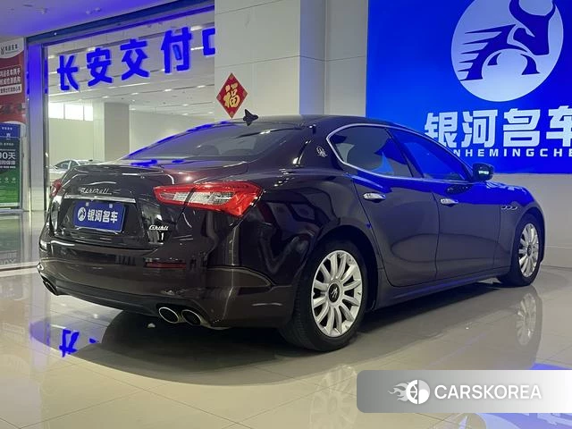 Maserati Ghibli id 4241223 из Китая 9