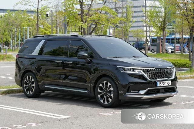 Kia Carnival 4th generation 2021 Черный из Кореи, фото 4