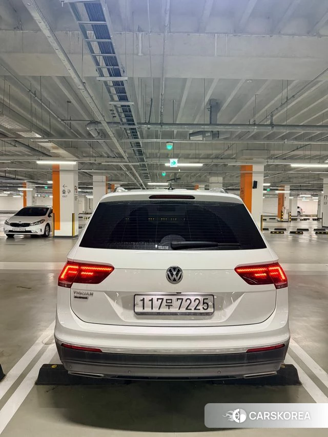 Volkswagen Tiguan Allspace 2020 Белый из Кореи, фото 4