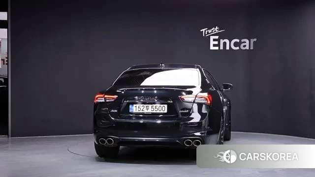 Maserati Ghibli id 3356823 из Кореи 14