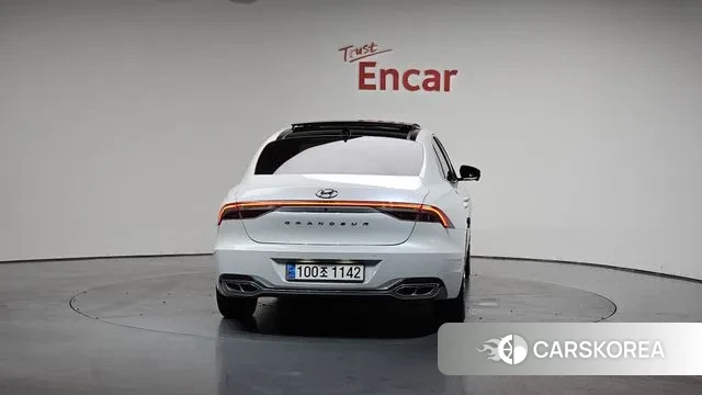 Hyundai The New Grandeur IG id 3402179 из Кореи 14