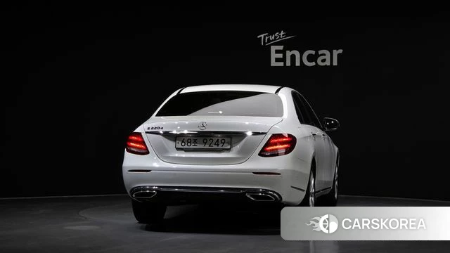 Mercedes-Benz E-Class W213 id 4568359 из Кореи 29