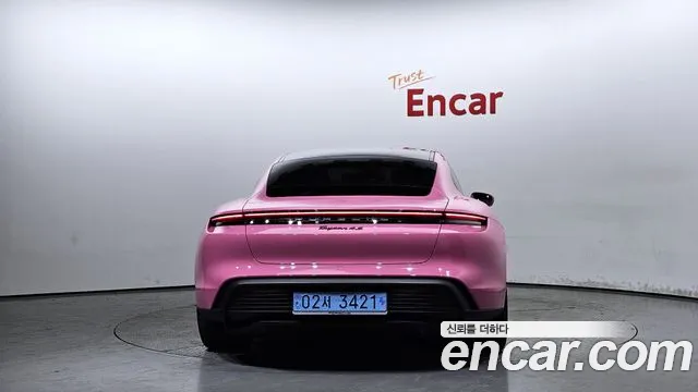 Porsche Taycan id 2336175 из Кореи 14