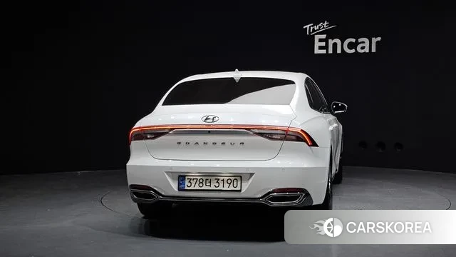 Hyundai The New Grandeur IG id 3411843 из Кореи 14