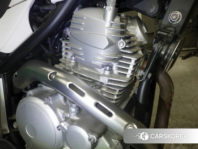 Engine photo